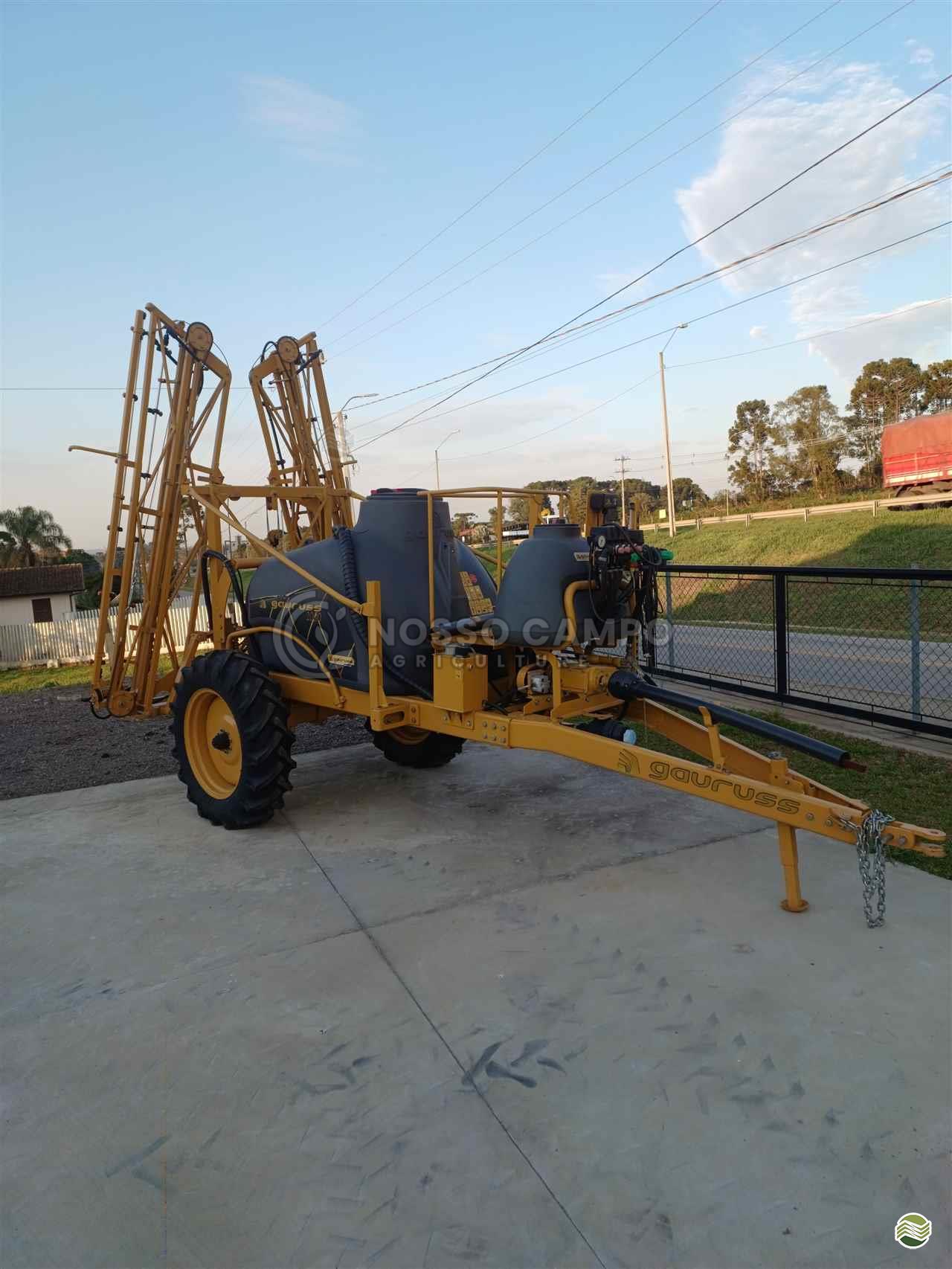 PULVERIZADOR GAURUS GAURUSS 2.000 Arrasto Nosso Campo Agriculture - Mahindra - Matriz ARAPOTI PARANÁ PR